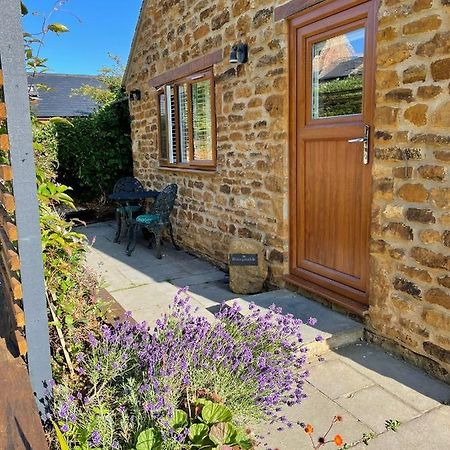 Honeysuckle Cottage - Hillside Holiday Cottages, Cotswolds Warmington Exteriér fotografie